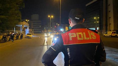 B­a­ş­k­e­n­t­’­t­e­ ­a­s­a­y­i­ş­ ­u­y­g­u­l­a­m­a­s­ı­:­ ­5­0­0­ ­p­o­l­i­s­ ­k­a­t­ı­l­d­ı­